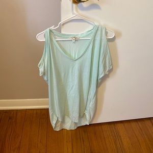 Open shoulder top